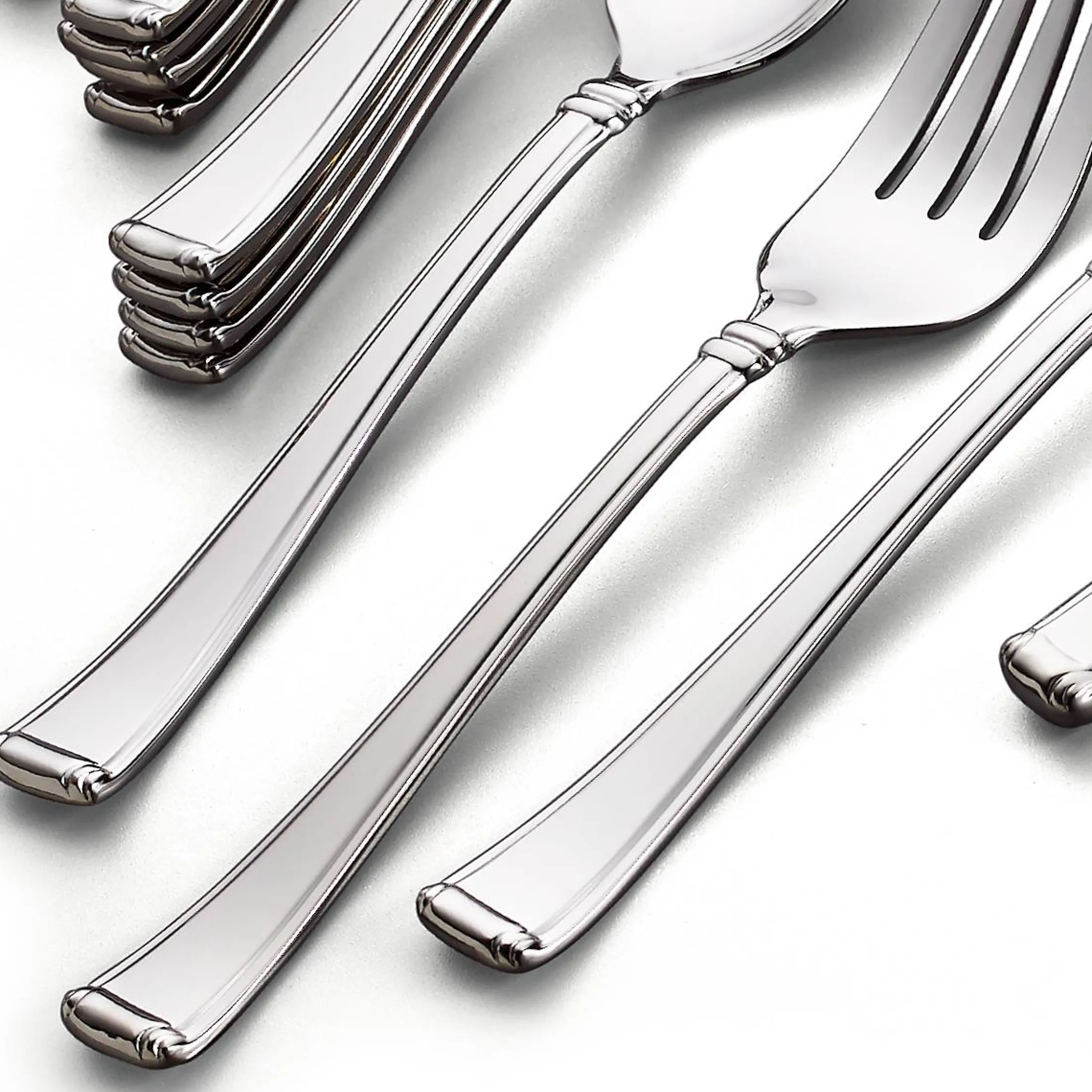 Column 45-Piece Flatware Set