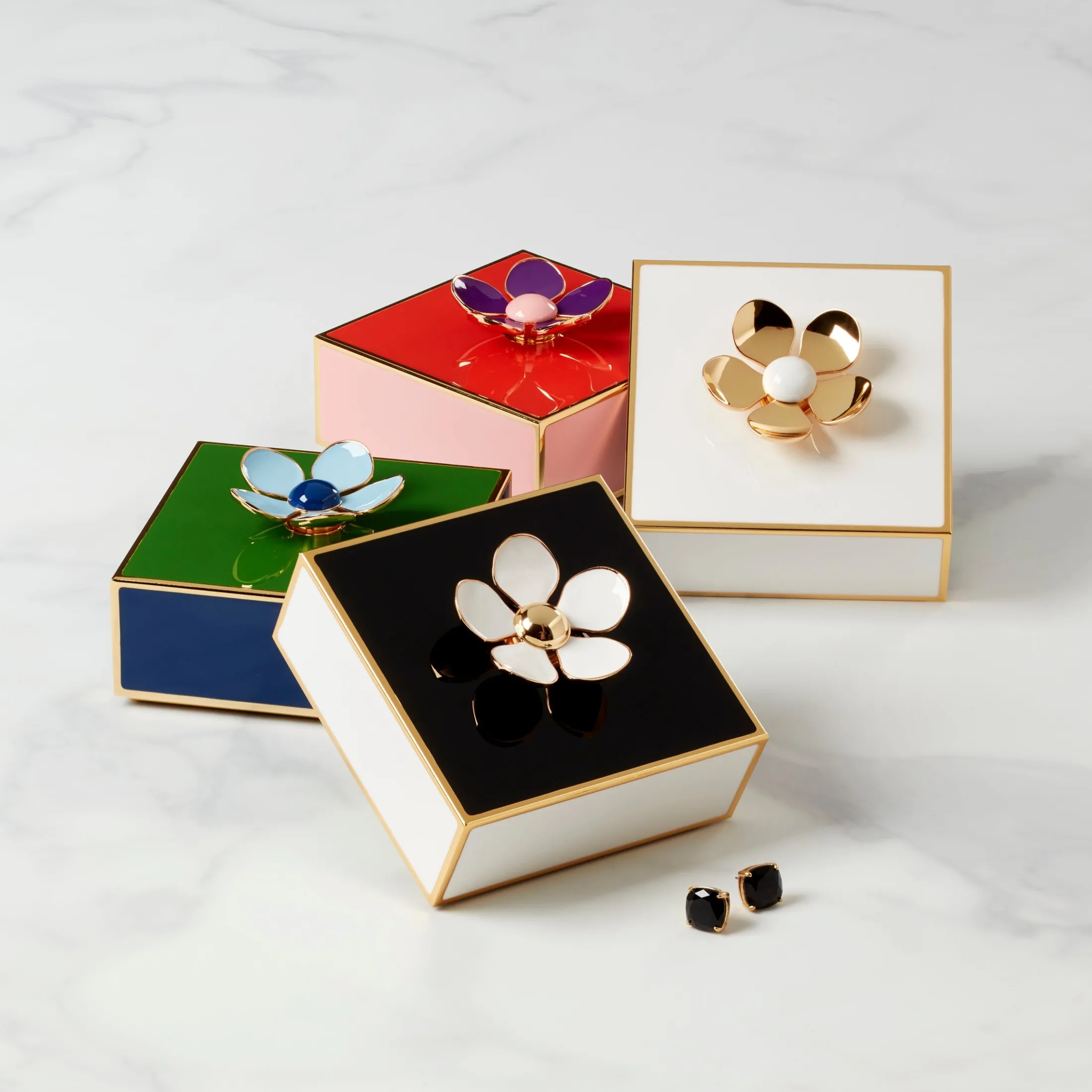Make It Pop Black & White Floral Box