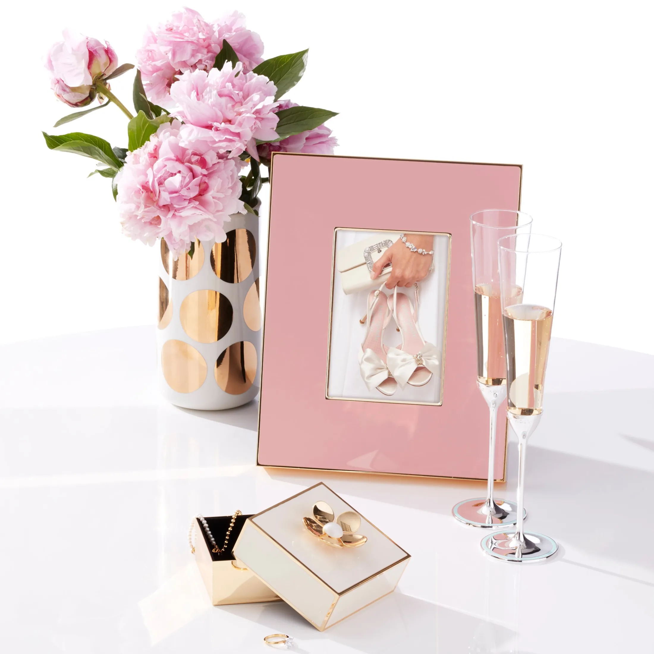 Make It Pop Gold Floral Box