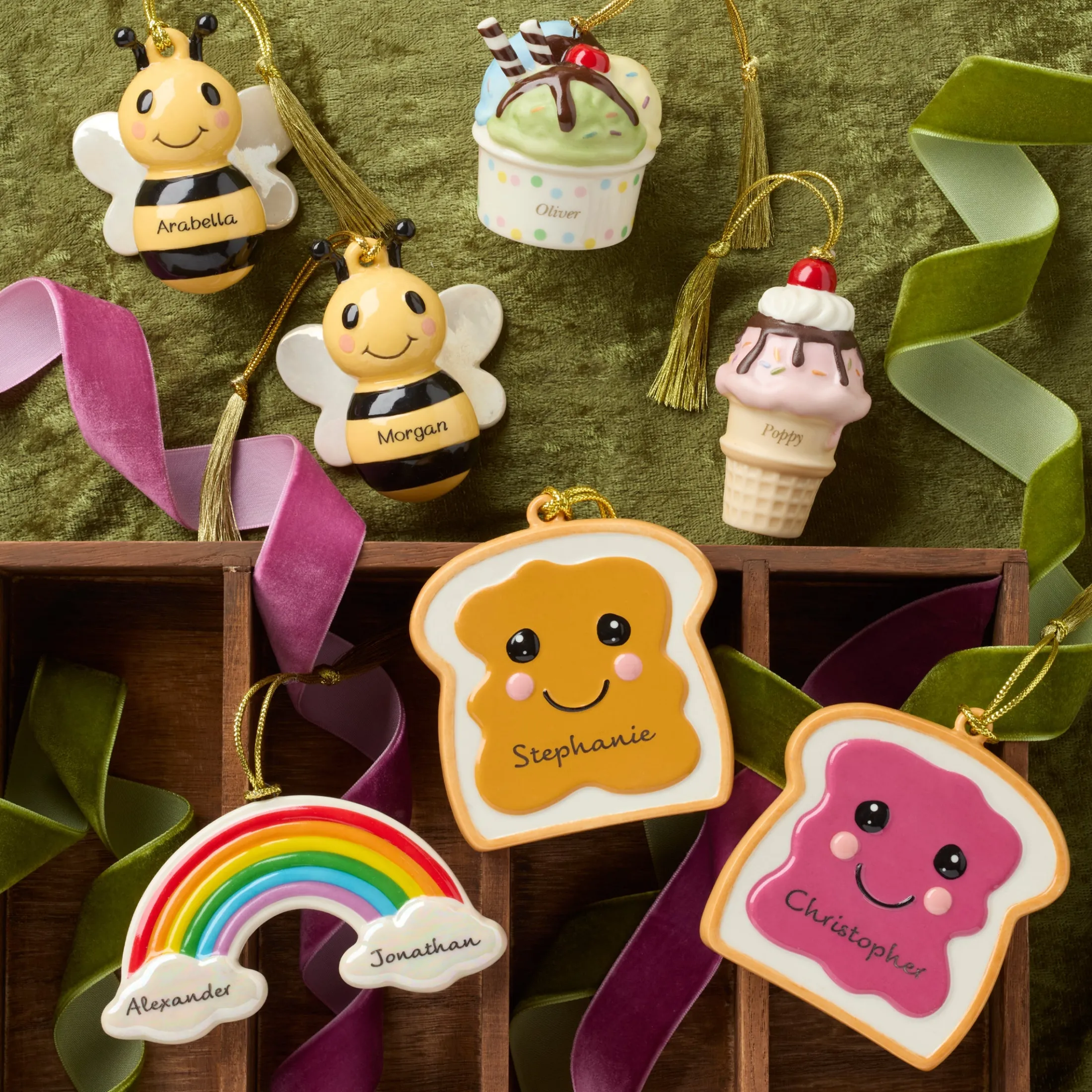 Personalized Forever Friends Ice Cream 2-Piece Ornament Set