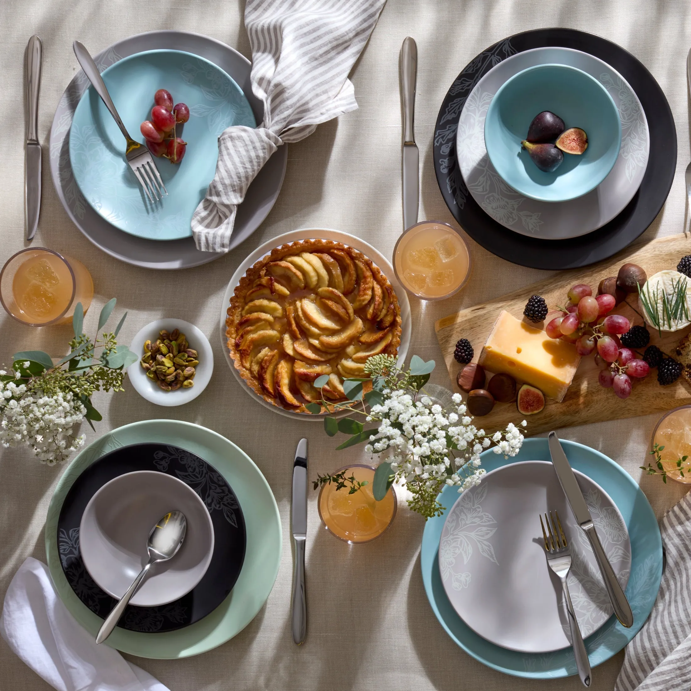 Roseto Charcoal 12-Piece Dinnerware Set