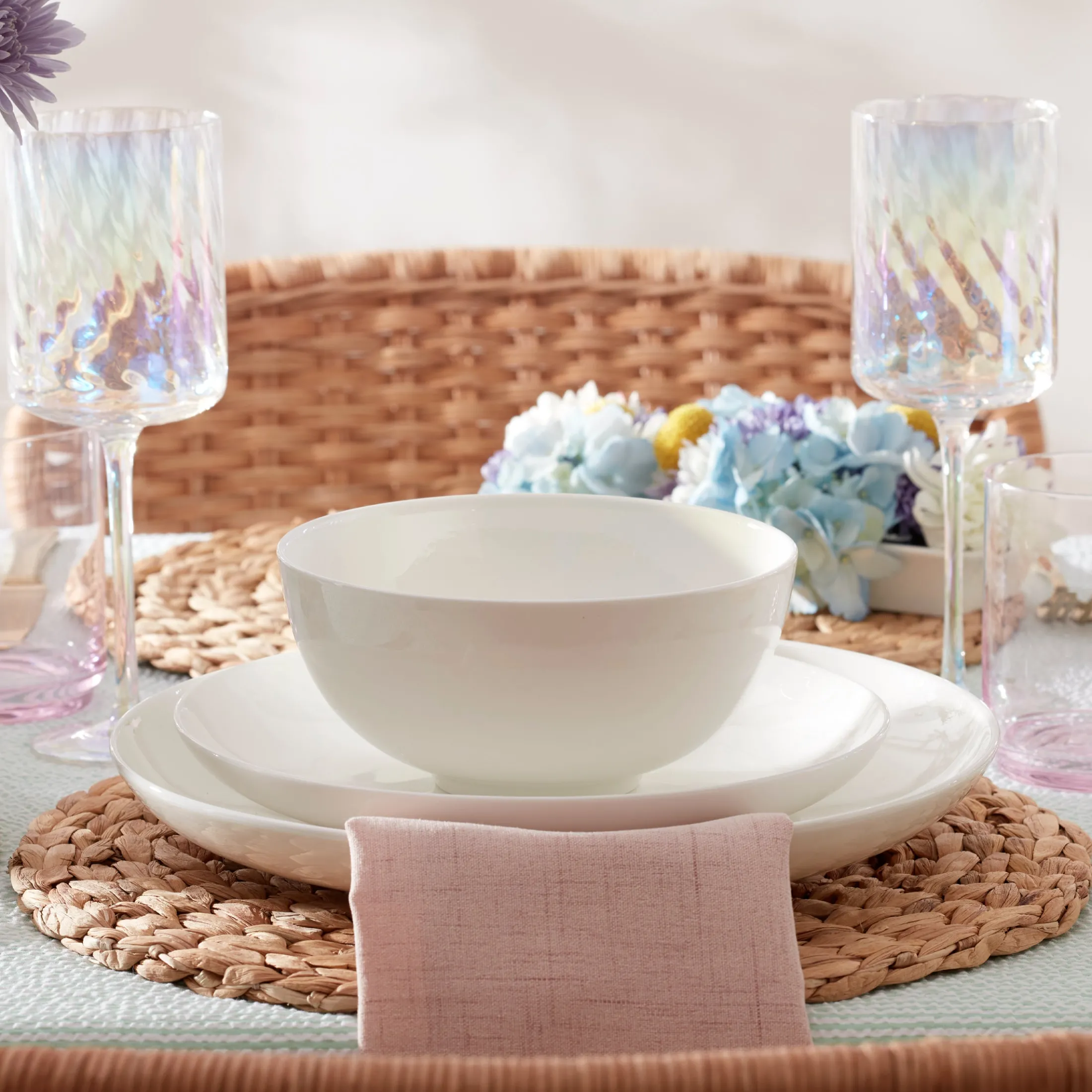 Studio 1414 Coupe 12-Piece Dinnerware Set