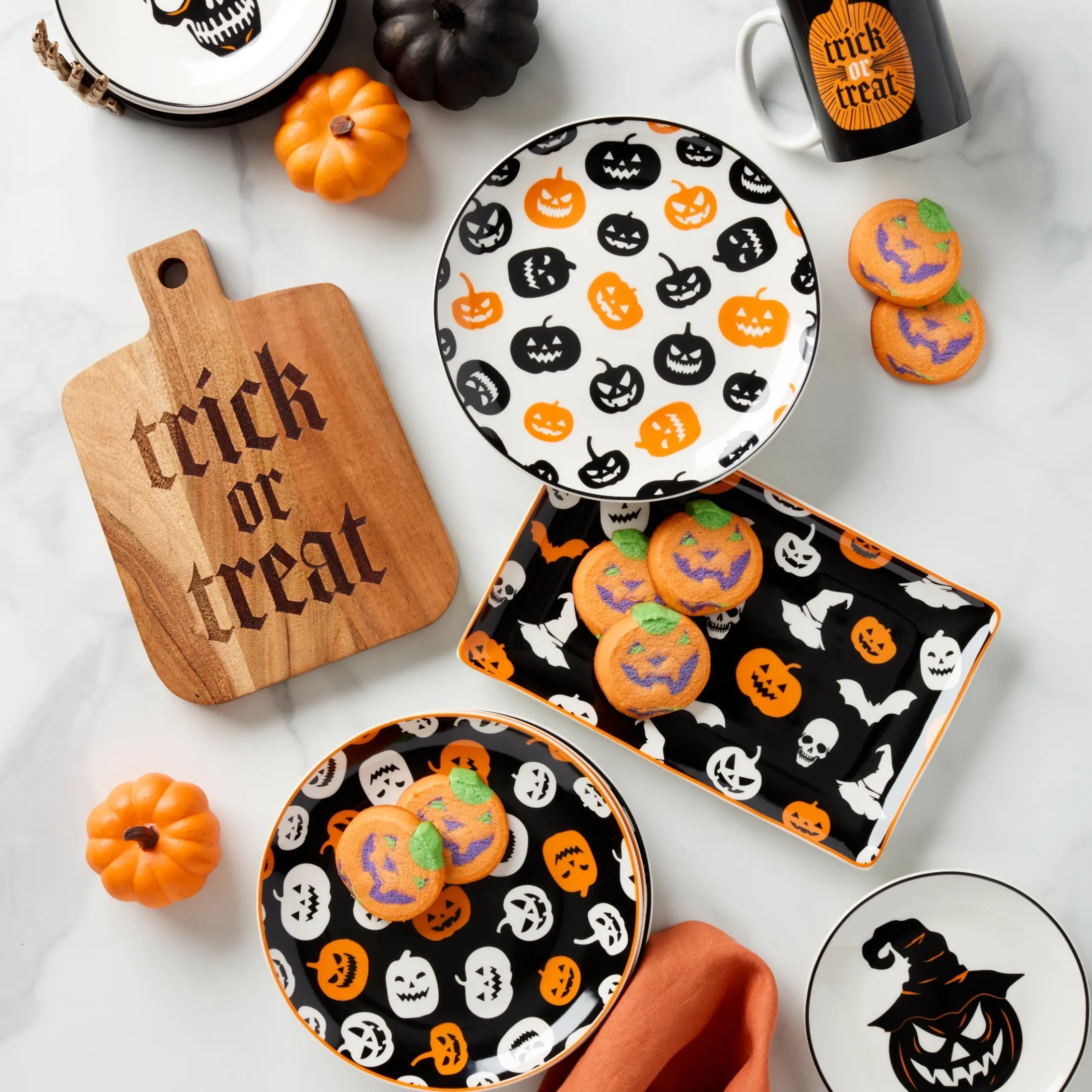 Vintro Halloween Mugs, Set of 4